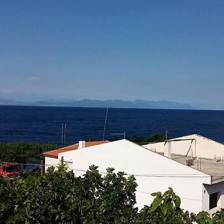 Γεώργιος Παπαϊωάννου Ενοικιαζόμενα Δωμάτια Khronia Luaran gambar