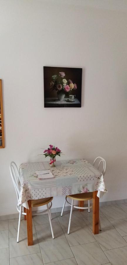 Γεώργιος Παπαϊωάννου Ενοικιαζόμενα Δωμάτια Khronia Luaran gambar